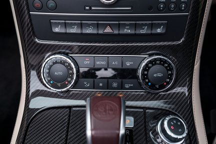 Mercedes-Benz SLS AMG GT ROADSTER- I OF ONLY 2 UK Cars 23