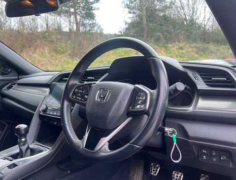 Honda Civic 1.0 Civic SR VTec 5dr 7