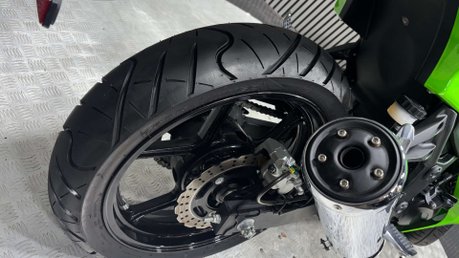 Kawasaki Ninja 250 EX 2008 ONLY 160 MILES OUTSTANDING CONDITION A2 READY 250CC 13