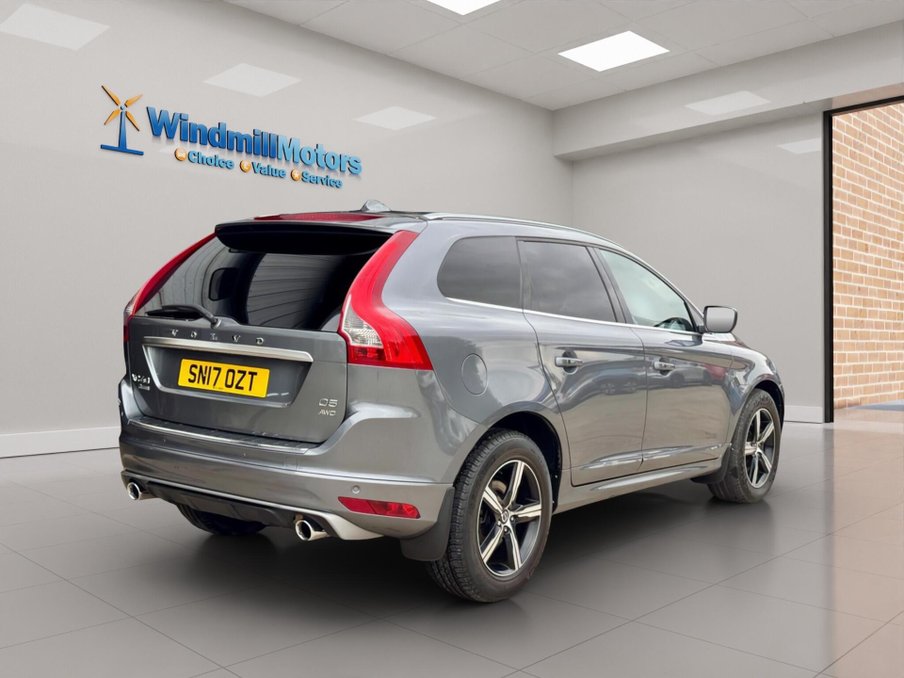 2017 Volvo XC60 — image 5