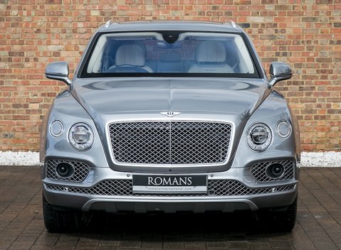 Bentley Bentayga W12 First Edition 4
