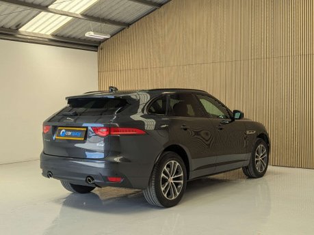 Jaguar F-Pace 2.0 F-PACE R-Sport AWD D Auto 4WD 5dr 25