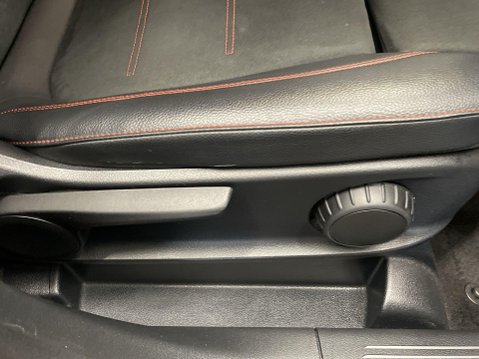 Mercedes-Benz B Class 2.0 B200d AMG Line (Executive) MPV 5dr Diesel 8G-DCT Euro 6 (s/s) (150 ps) 24