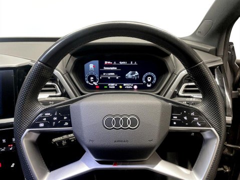 Audi Q4 50 S line SUV 5dr Electric Auto quattro 82kWh (299 ps) Air Con - Alloys - D 13