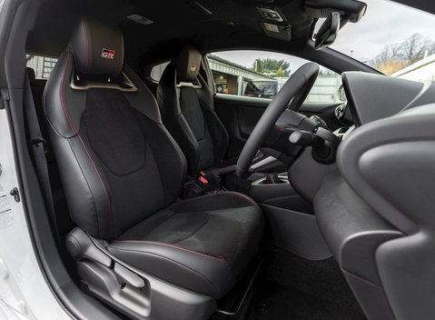 Toyota GR Yaris Circuit Pack 12