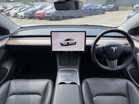 Tesla Model 3 Long Range Saloon 4dr Electric Auto RWD (282 ps) 29
