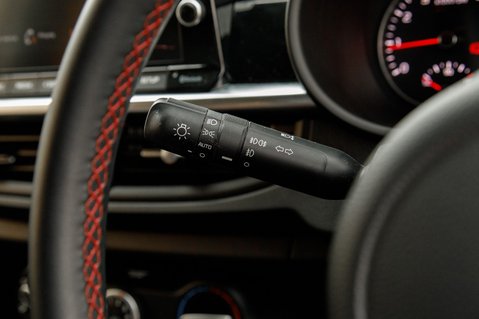 Kia Picanto GT-LINE 16