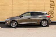 Ford Focus TITANIUM X EDITION MHEV 13