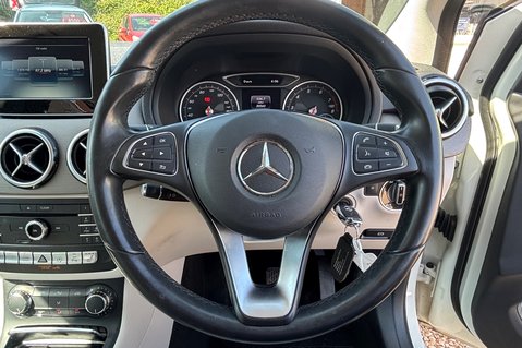 Mercedes-Benz B Class B 200 SE EXECUTIVE.. AUTOMATIC.. STUNNING EXAMPLE.. 1 PREVIOUS KEEPER..  9