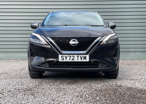 Nissan Qashqai DIG-T N-CONNECTA MHEV 6