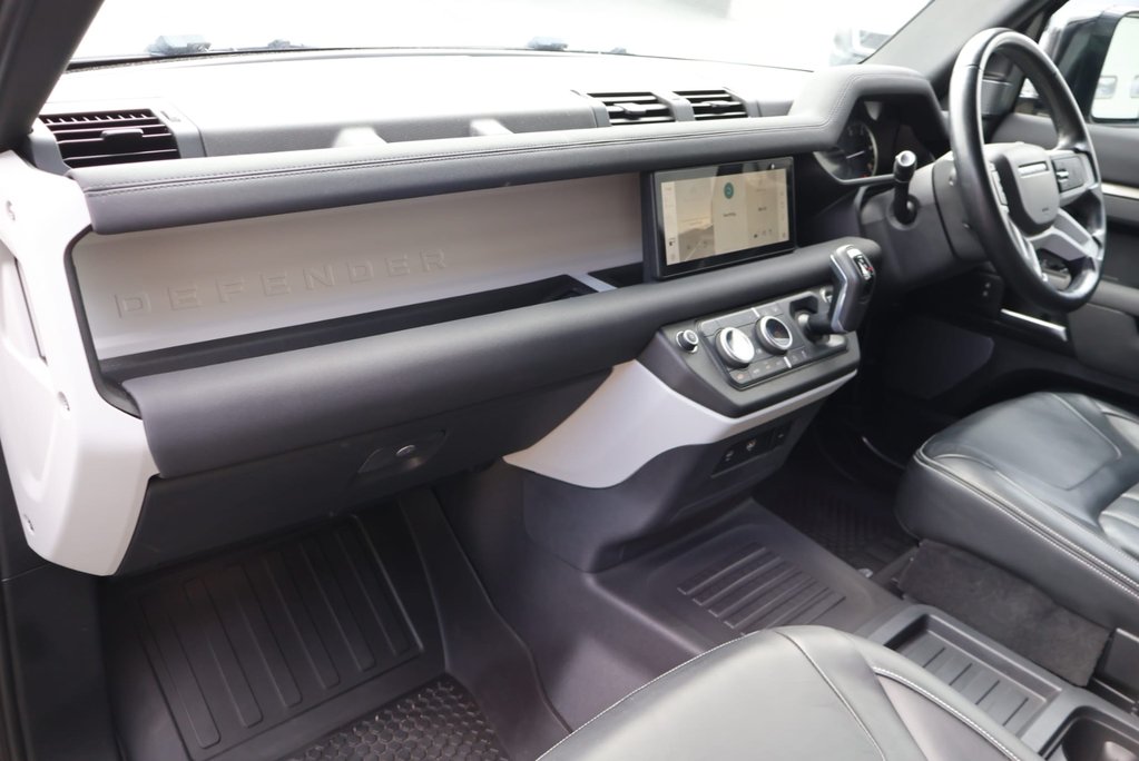 Land Rover Defender 90 HARD TOP MHEV STYLED AT SEEKER   OUR X DEMO MODEL  15