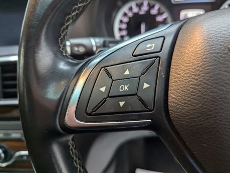 Infiniti Q30 2.1 Q30 Premium Tech D Semi-Auto 5dr 74