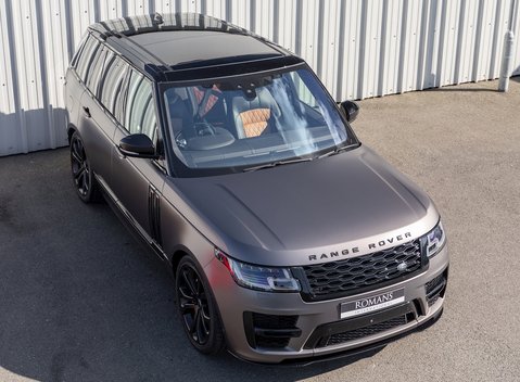 Land Rover Range Rover 4.4 SDV8 Autobiography Bespoke by SVO 8
