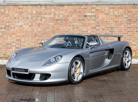 Porsche Carrera GT 6