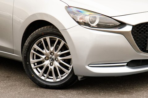 Mazda 2 SPORT NAV MHEV 11