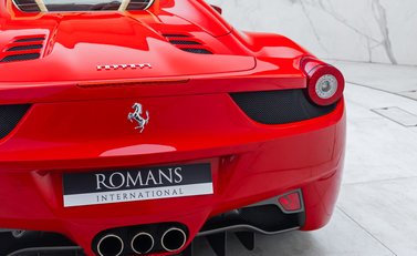 Ferrari 458 Spider 32