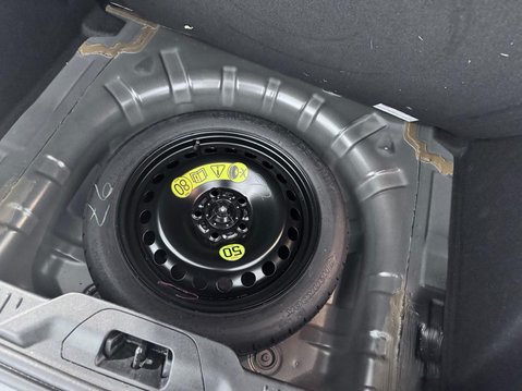 Ford Focus 1.0T EcoBoost MHEV Titanium Euro 6 (s/s) 5dr 31