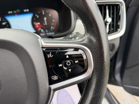Volvo V90 2.0 D4 R-Design Auto Euro 6 (s/s) 5dr 66