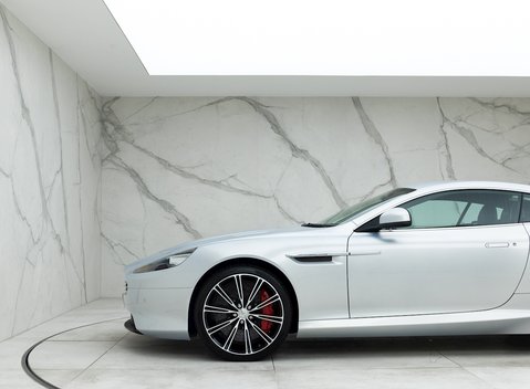 Aston Martin Virage 25
