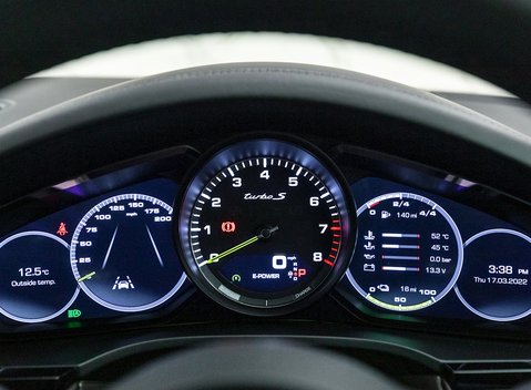 Porsche Cayenne Turbo S E-Hybrid 18