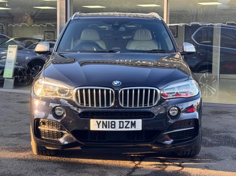 BMW X5 M50D 17
