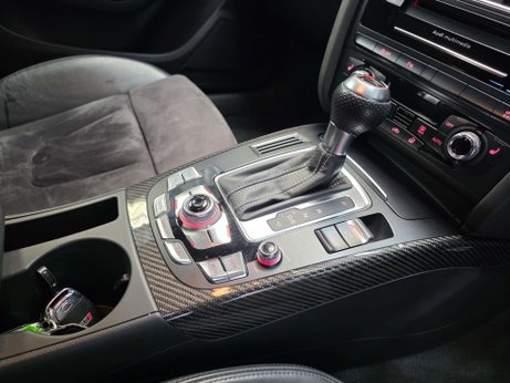 Audi RS4 4.2 FSI V8 Estate 5dr Petrol S Tronic quattro Euro 5 (450 ps) 6
