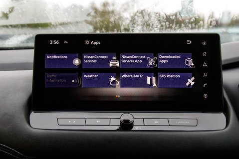 Nissan Qashqai DIG-T N-CONNECTA MHEV 26