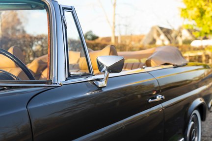 Mercedes-Benz SE 280SE 3.5 21