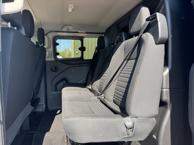 Ford Transit Custom Crew Cab AUTO LWB L2H1 Limited 170BHP 320 Air Con Alloys Euro 6 NO VAT 13