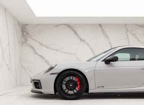 Porsche 911 CARRERA GTS (992) 25