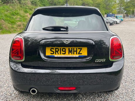 Mini Hatch 1.5 Cooper Classic 5dr 3