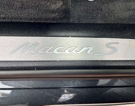 Porsche Macan 3.0 Macan S Semi-Auto 4WD 5dr 94