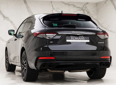 Maserati Levante GranSport Sportivo X Special Edition 3