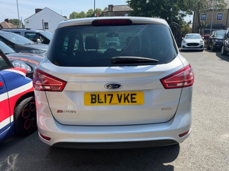 Ford B-Max TITANIUM X NAVIGATOR 7