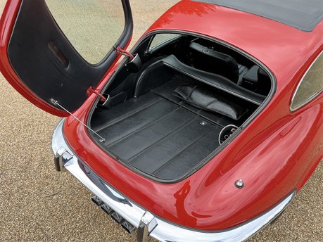 Jaguar E-Type 2+2 64