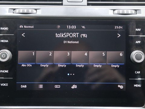 Volkswagen Golf 1.4 TSI SE Nav DSG Euro 6 (s/s) 5dr 15