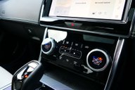 Jaguar XE 2.0 XE R-Dynamic SE D MHEV Auto 4dr 31