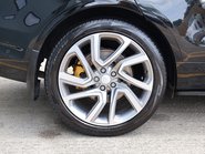 Land Rover Discovery 2023 R-DYNAMIC SE MHEV rear seat conversion deployable side steps  11