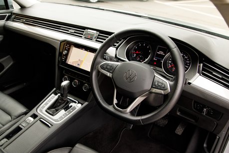 Volkswagen Passat SEL TSI EVO DSG