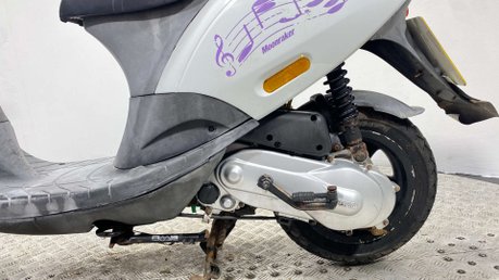 Piaggio Zip 2010 2 STROKE PROJECT SCOOTER SPARES OR REPAIR 50CC 16