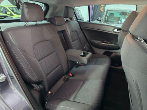 Kia Sportage 1.7 CRDi 2 Euro 6 (s/s) 5dr 16