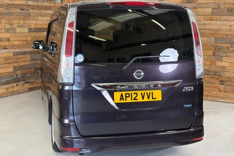 Nissan Serena 47