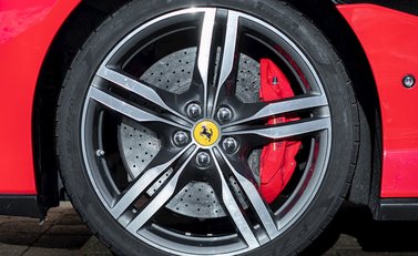 Ferrari Portofino 11