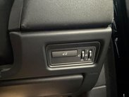 Land Rover Range Rover Evoque 2.2 SD4 Pure Tech 4WD Euro 5 (s/s) 5dr 21