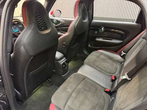 Mini Clubman 2.0 Cooper SD Auto Euro 6 (s/s) 6dr 46