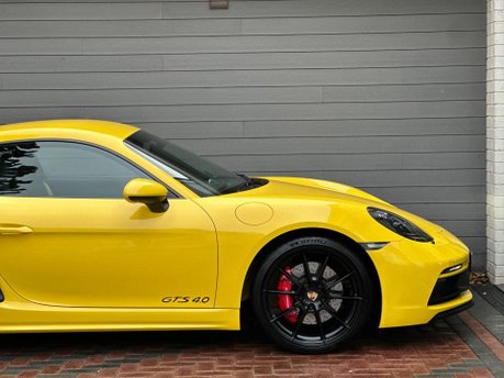 Porsche 718 Cayman CAYMAN GTS 42
