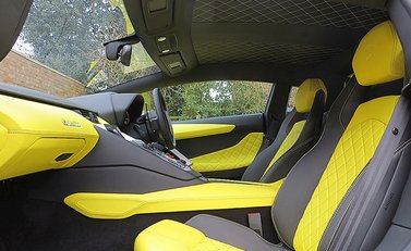 Lamborghini Aventador LP720-4 50th Anniversary 8