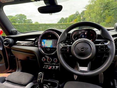 Mini Hatch JOHN COOPER WORKS 17