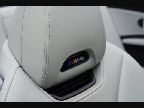BMW M4 3.0 BiTurbo Competition DCT Euro 6 (s/s) 2dr 40