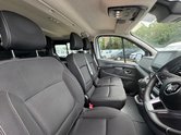 Renault Trafic Crew Cab AUTO LWB L2H1 Low Roof Sport LL30 Air Con Alloys Sensors EURO 6 18